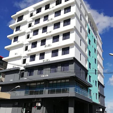 Grace Hotel Semporna Exterior foto